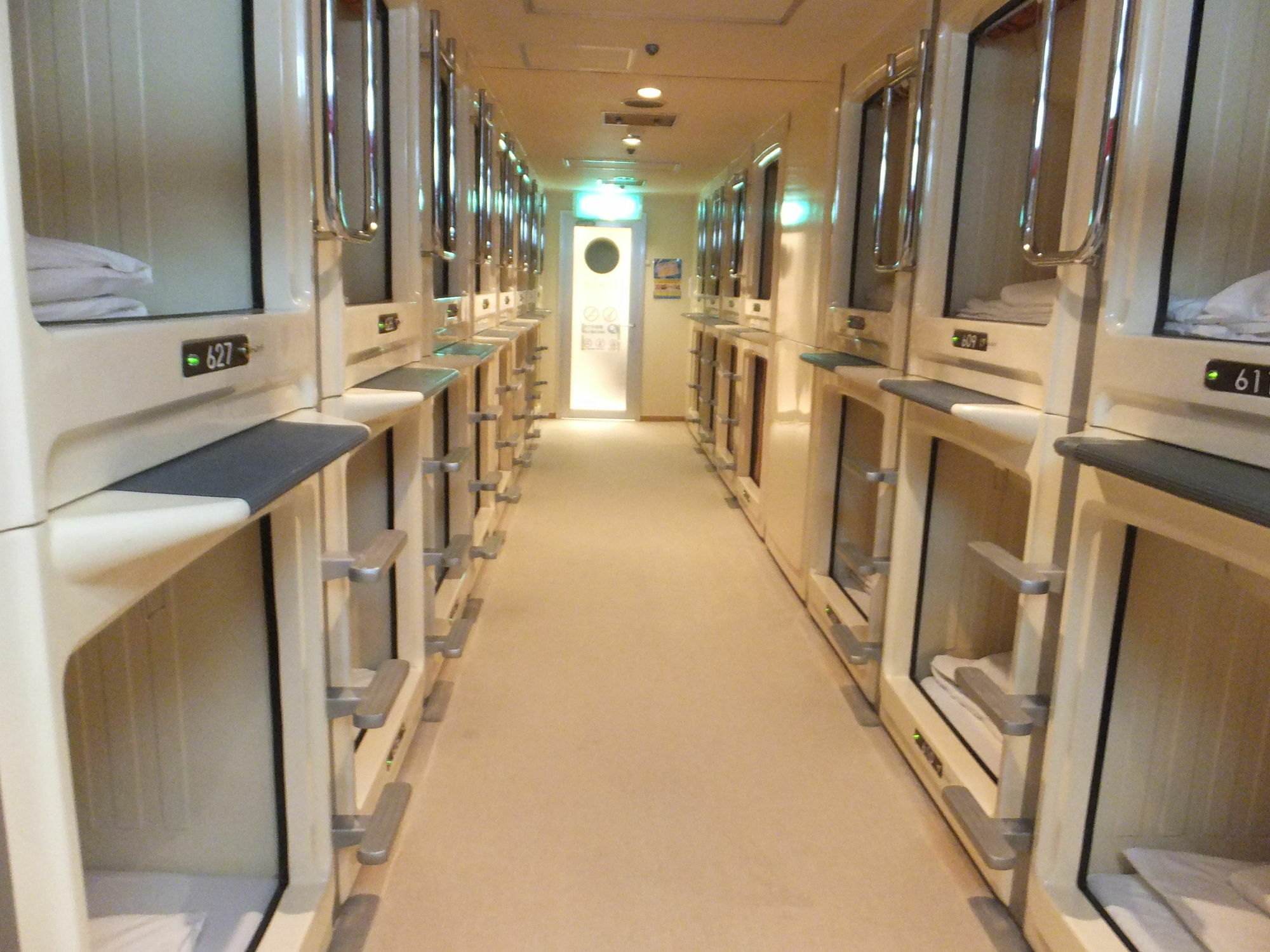 ホテル Wellbe Sakae 名古屋市 エクステリア 写真
